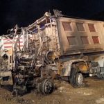 ‘Ndrangheta scatenata nella Sibaritide: incendiati nottetempo camion ed escavatori a un’impresa